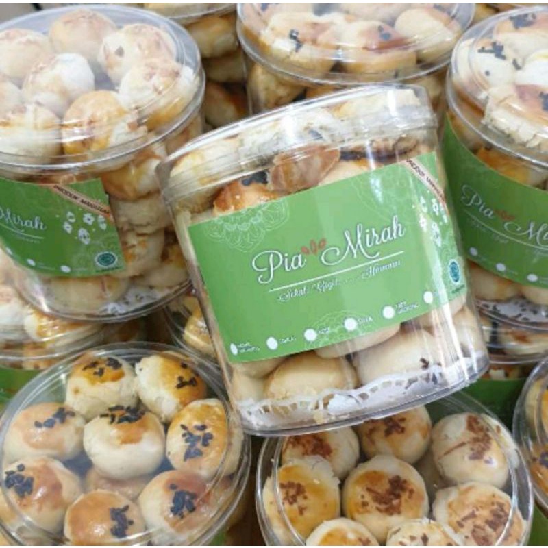 

Pia mirah toples