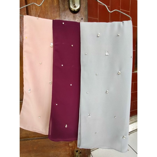 pashmina hijab payet premium / Hijab payet / hijab tegak / hijab mewah / hijab wisuda / hijab kondan