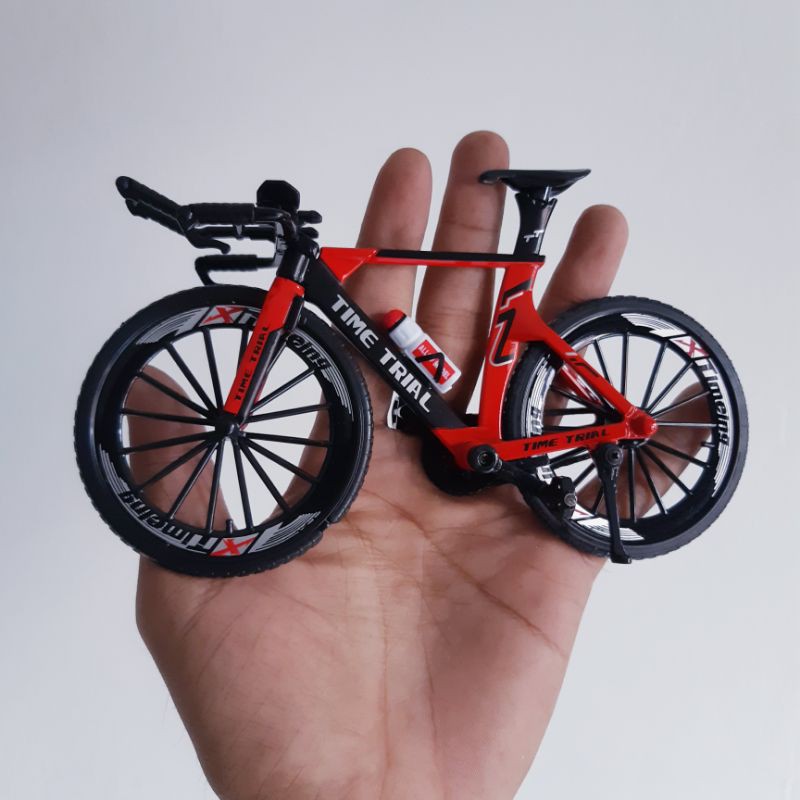 Diecast Sepeda Balap Time Trial Alloy - Miniatur Road Bike Bicycle