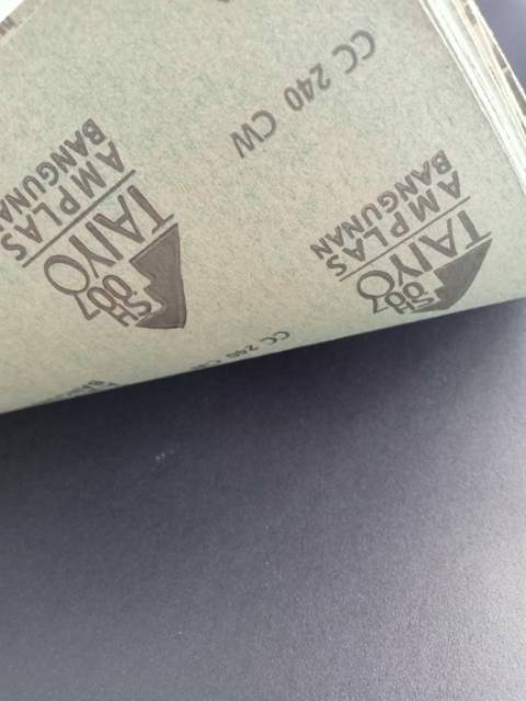 Amplas Halus dan Kasar Amplas Lembaran Taiyo Grit Ukuran : 60 80 100 120 180 220 240 280 320 360 400 500 600 800 1000 1200 1500 2000 3000 5000 Ready Semua Varian