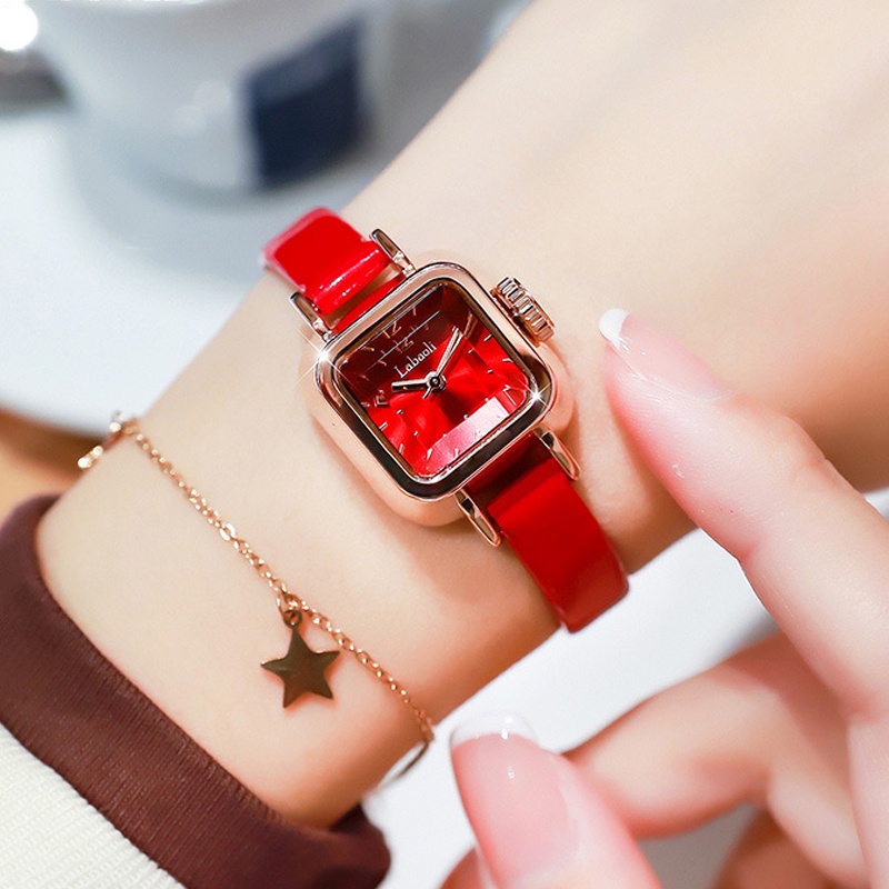 HARGA TERMURAH✅ Jam Tangan Wanita Square Minimalist Desain Elegan dengan Dial Persegi dan Strap Kulit Klasik Cocok untuk Tampilan Feminin Kasual dan Formal JW21