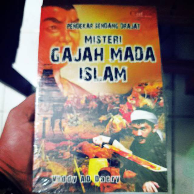 Buku Misteri Gajah Mada Islam