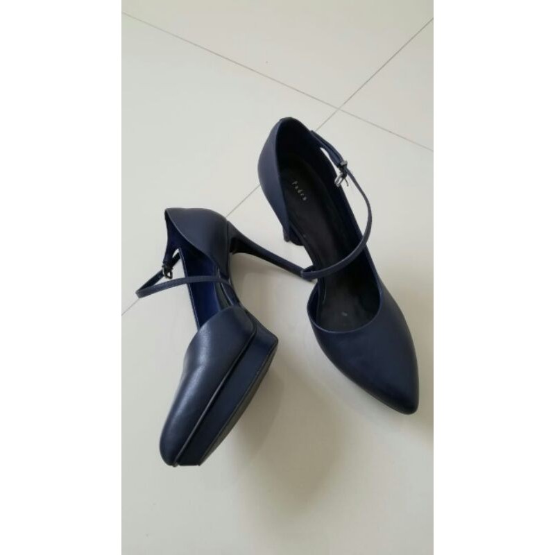 PRELOVED PEDRO SZ 38 HIGH HEELS TALI SEPATU HAK WANITA