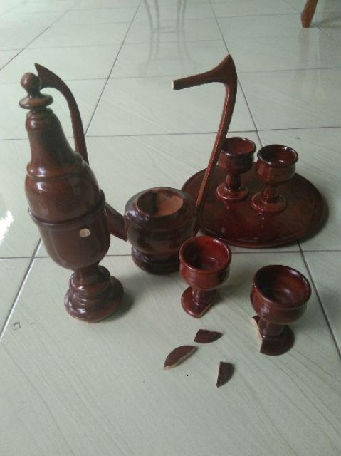 Teko Hias Aladin Dari Kayu Jati