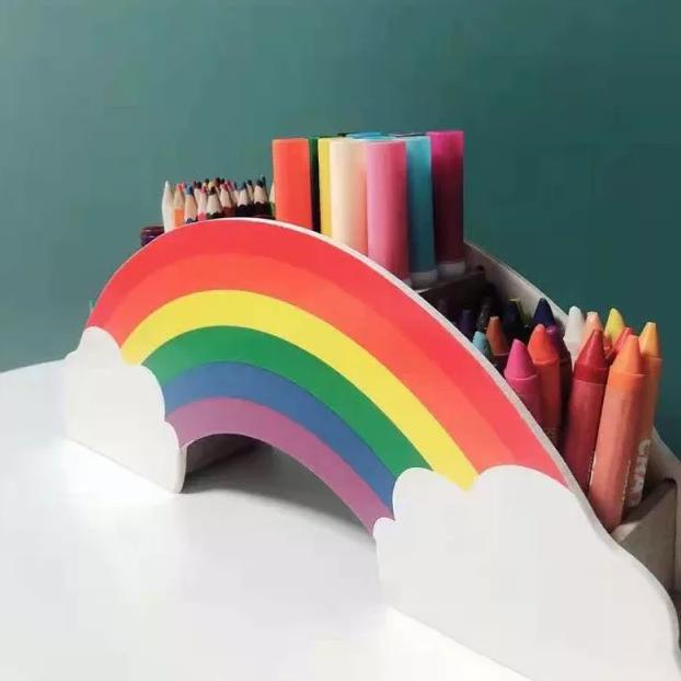 

rainbow pencil box