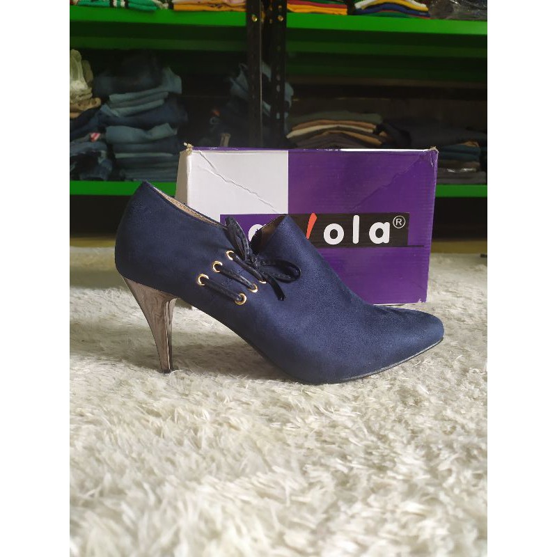 Sepatu Boots Heels wanita Laviola