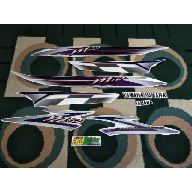 Striping mio sporty 2004 body Putih