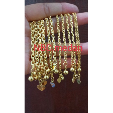 Gelang Nury rantai Medan replika mas 24k,mewah,cocok buat kado, pesta atau acara tertentu,ukuran baca keterangan ya