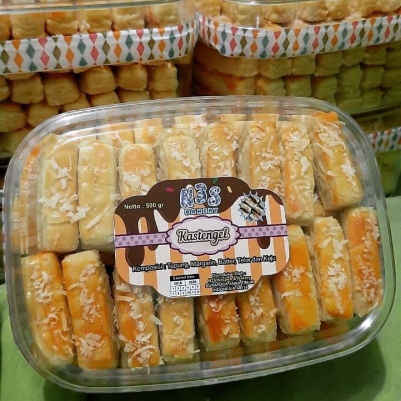 

Kastengel / Kue Kering Keju