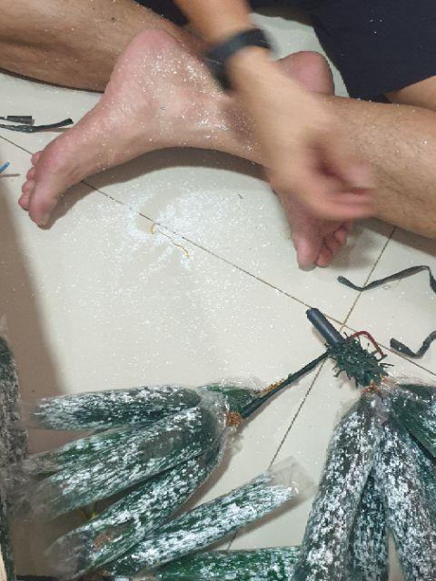 Pohon Natal Premium Murah 2 Meter 7 Feet Pine Christmas Tree Jarum Polos Salju Gold Emas