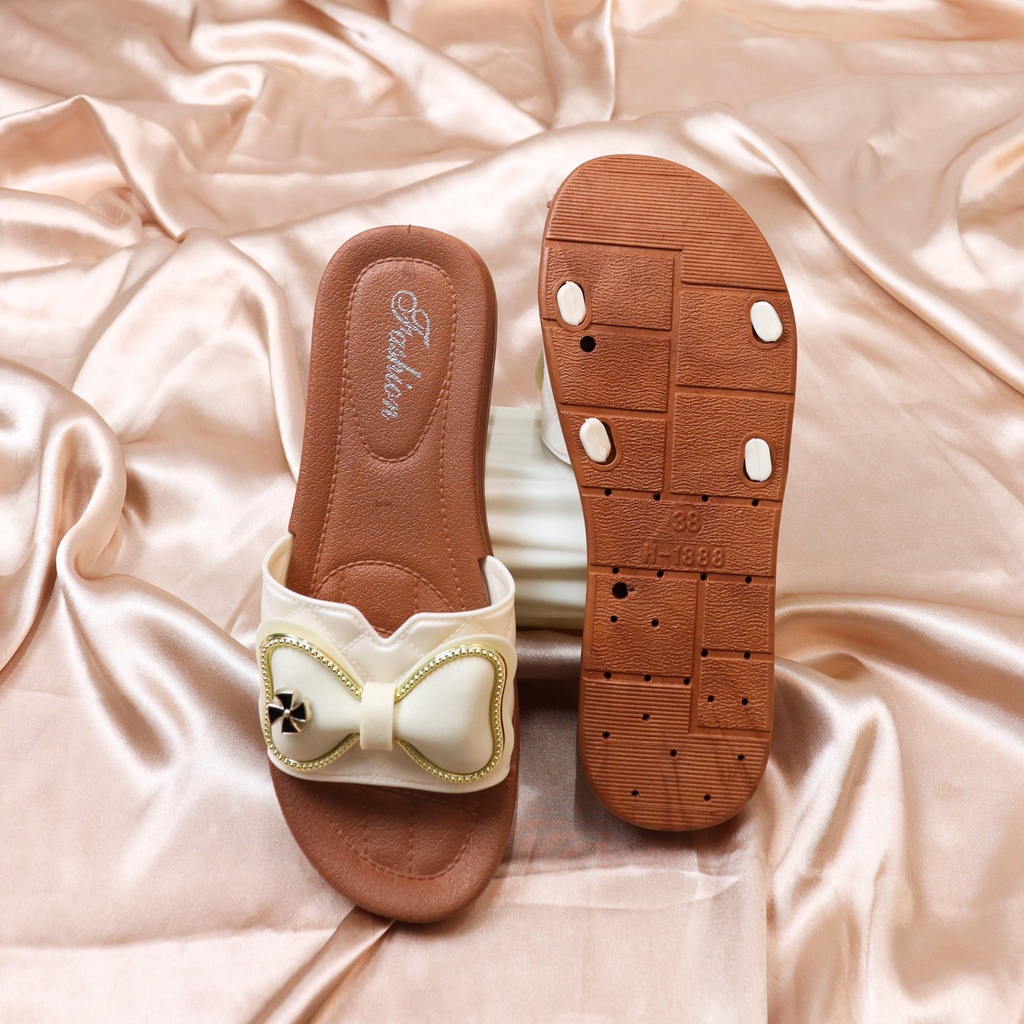 Kevia Sandal Pita Wanita Slip On - Demorin Sendal