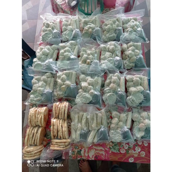 

pempek,kemplang,kerupuk
