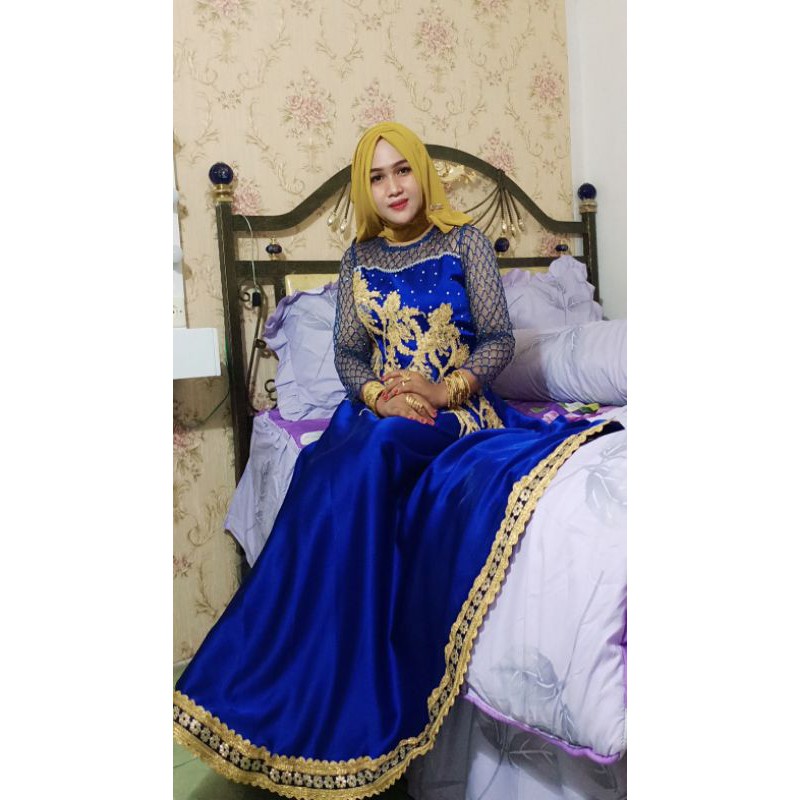 gaun pesta / baju mewah / baju brokat/baju artis / gaun pengantin