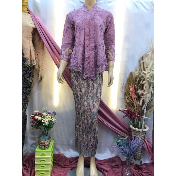 SET KEBAYA FLOY/SET KEBAYA TULLE MUTIARA/KEBAYA MODERN/KEBAYA PESTA