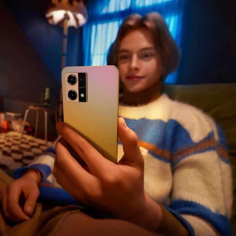 OPPO Reno8 4G 8GB 256GB Ultra Sensing Selfie with Sony IMX709 33W SUPERVOOC Charging Ultra slim OPPO Glow Design with Orbit Ligh