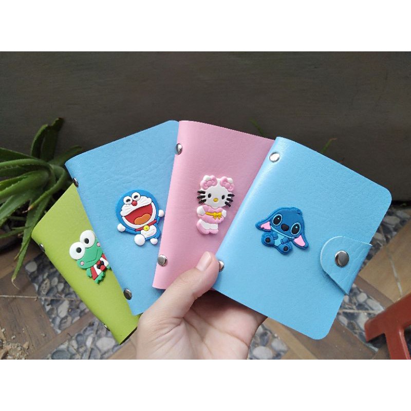 Dompet kartu karakter keroppi doraemon hello kitty stitch 24slot