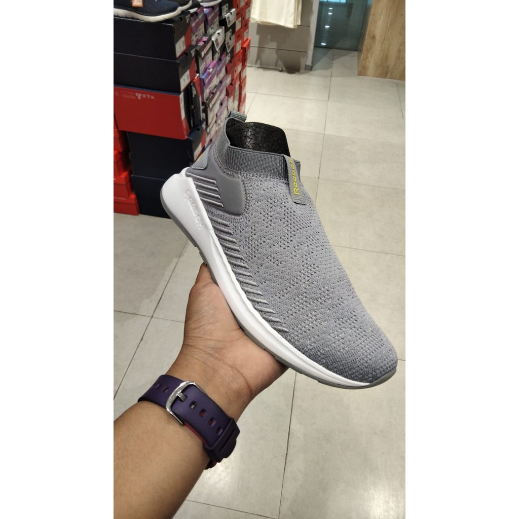 REEBOK ROAD DMX SLIP ON