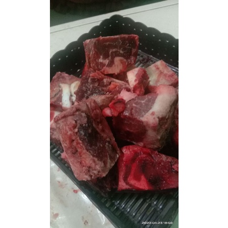 

DAGING SOP 1 KG POTONGAN