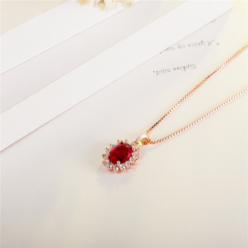 [Ready Stock]Fashion Inlaid Ruby Pendant Rose Gold Necklace