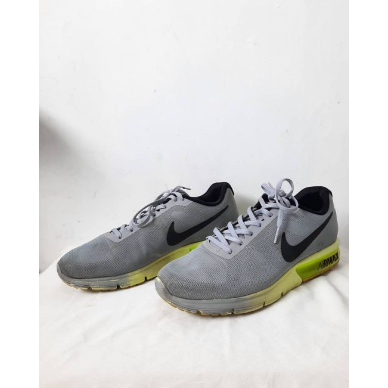 Nike Second