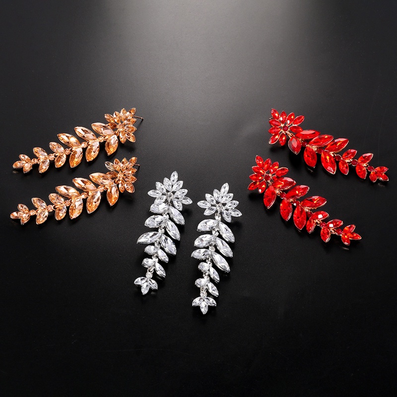 Fancyqube Anting Panjang Bentuk Daun Aksen Kristal Untuk Wanita