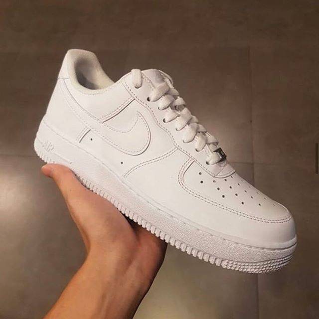 nike air force 1 triple white original