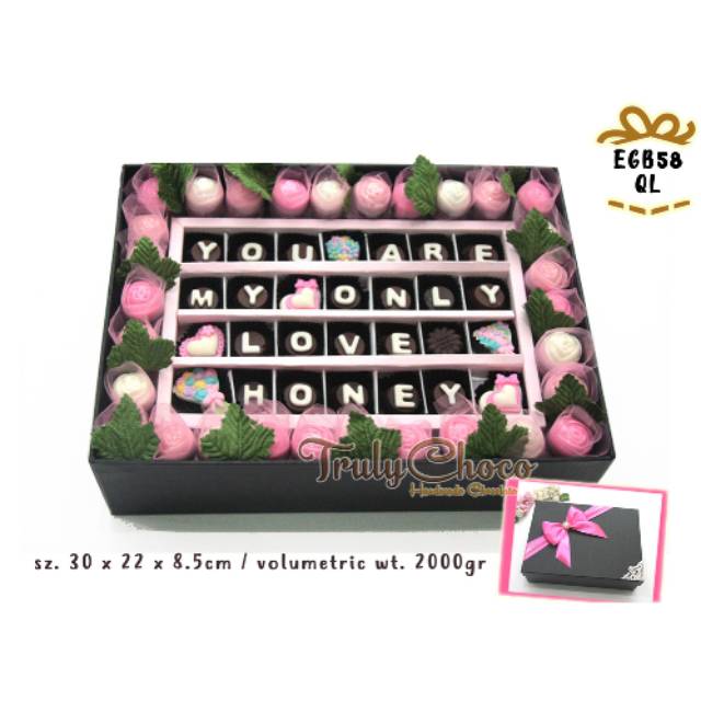 

Hadiah cantik coklat trulychoco special dengan bunga cantik