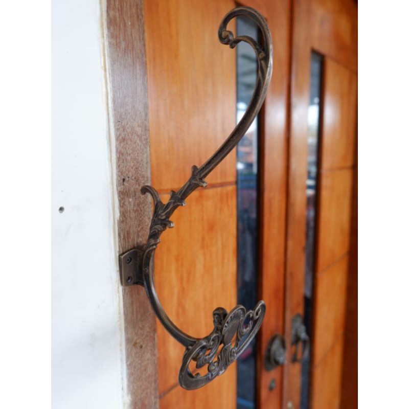 Kapstok Gantungan Serbaguna Kuningan Antik Kapstok Hotel