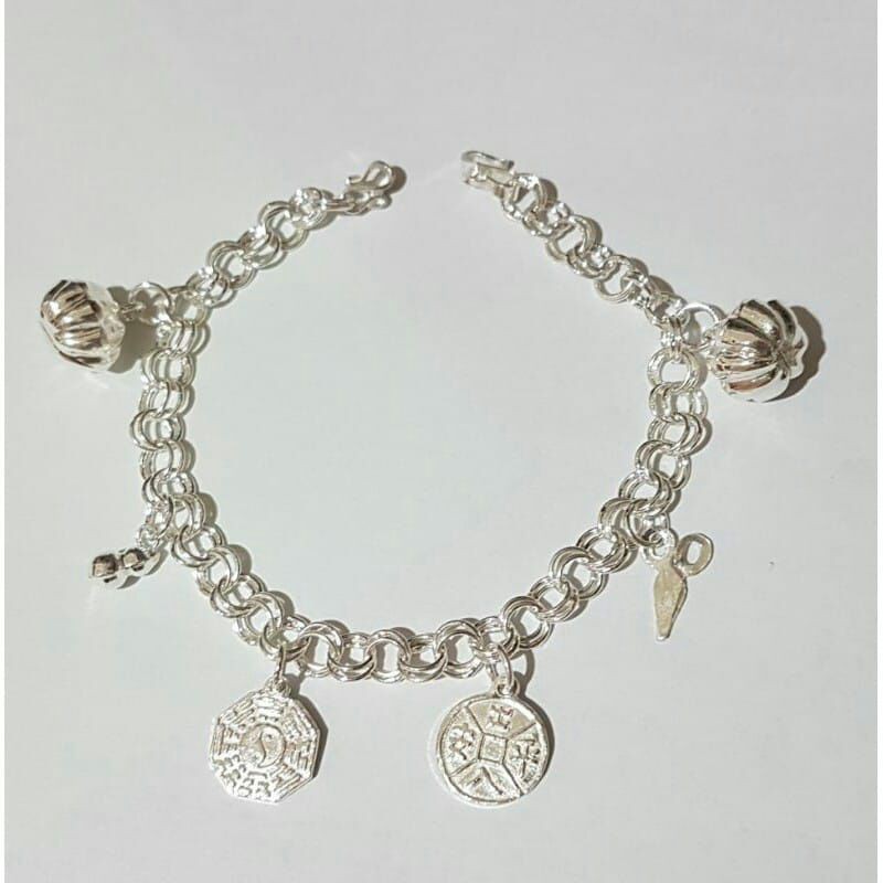 Gelang kaki perak