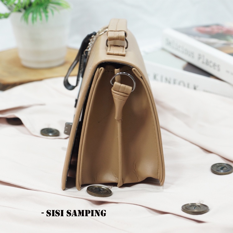 TUAH SLIMBAGS ( New / HARGA GROSIR ) / SLingbag Minixo Bordir V Super Premium Series High quality MX 2433 / Tas Selempang Wanita / Tas jinjing Wanita / Tas Wanita ala Korea/ Tas wanita Terbaru kekinian &amp; Terlaris / Tas Pesta Wanita