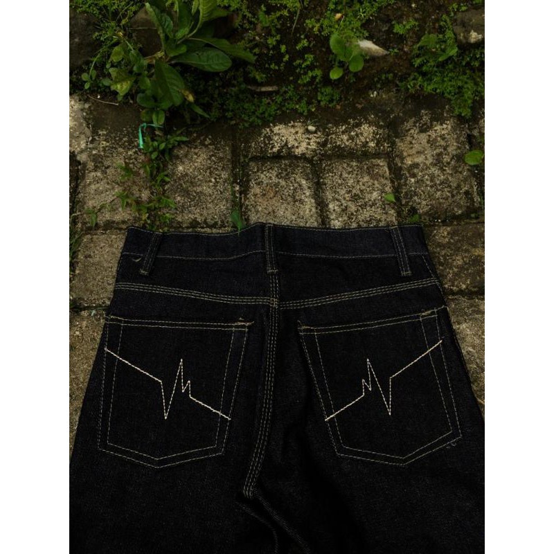 Celana Denim selvedge accent 15oz/Celana Jeans Selvedge Aceent Shell Stich Red Line 15oz Black Indigo / Celana Denim Panjang / Celana Garmen Panjang / Celana Jeans Panjang / RAW Denim / Celana Pria Terbaru murah