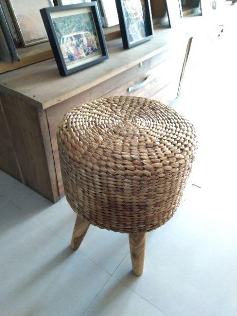 Me&dots - Kursi Enceng Gondok Besar