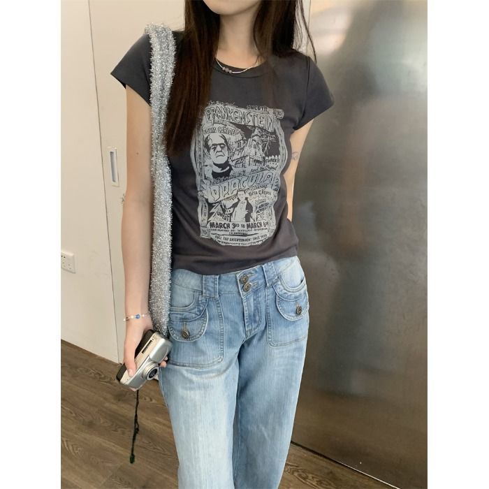 Amerika Retro Bahu Depan T-shirt Wanita Musim Panas Baru Gadis Panas Gaya Fashion Slim Slim Lengan P