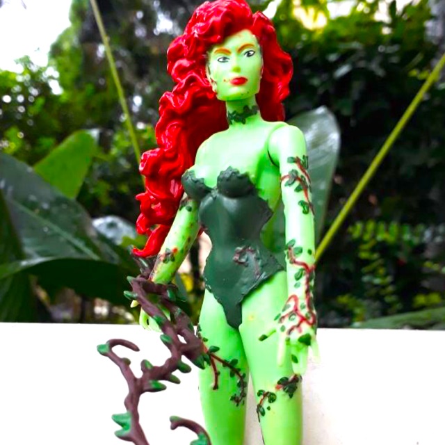 Action figure poison ivy karakter sexy villains toy miniatur koleksi diskon promo free ongkir sale