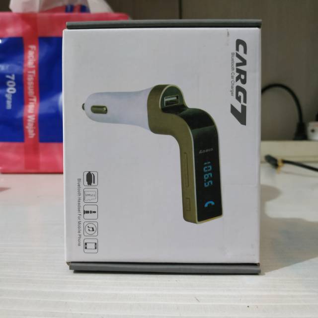 FM MODULATOR BLUETOOTH MOBIL