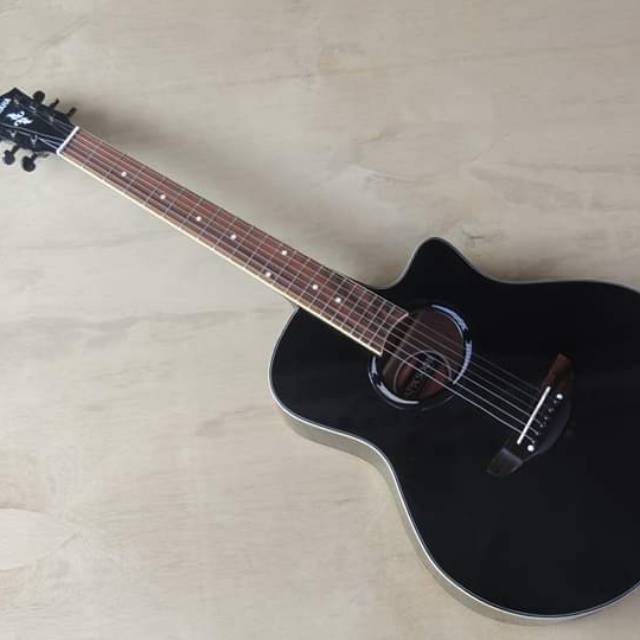 GITAR AKUSTIK YAMAHA APX 500II