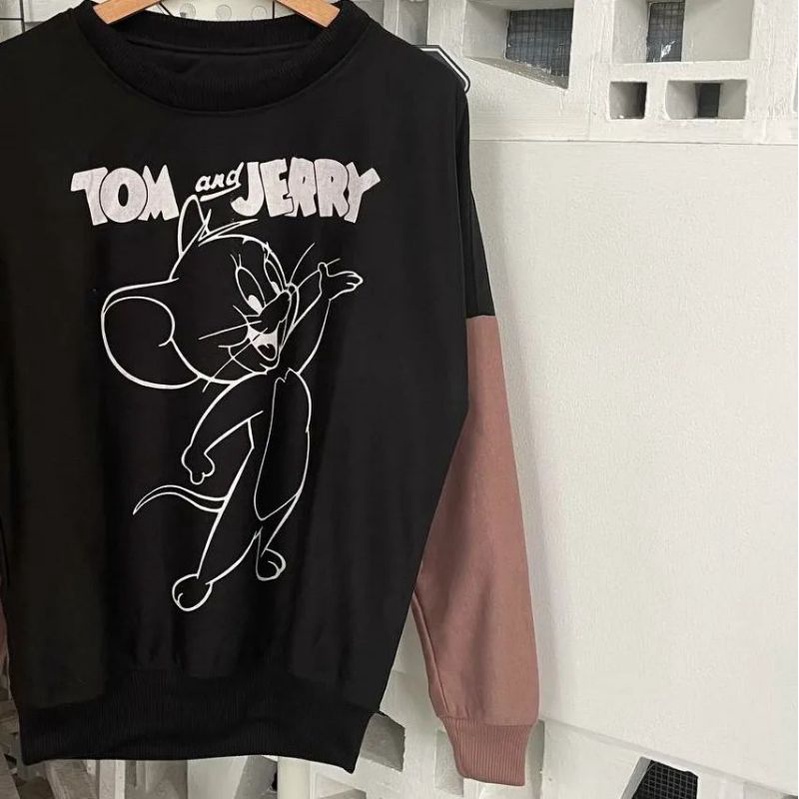 sweater tom&amp;jerry