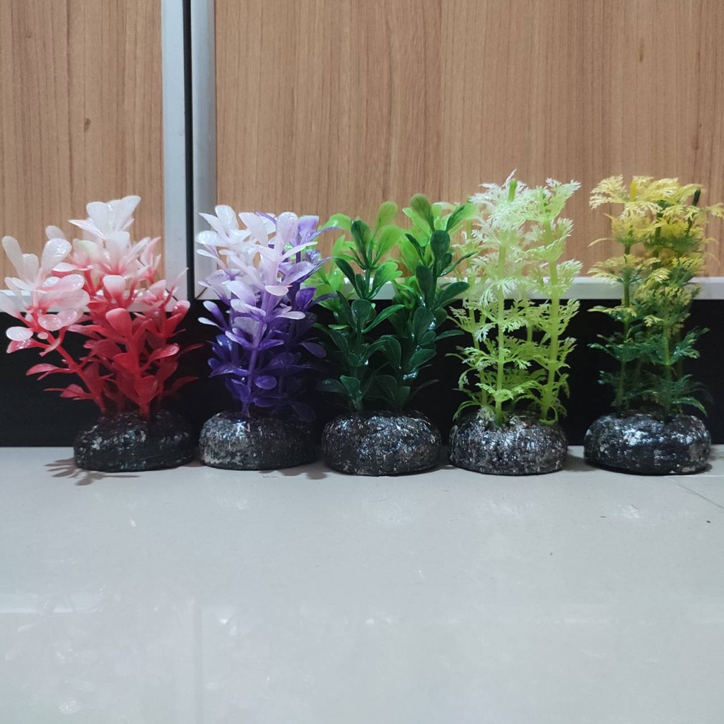 Bunga 4 Tumbuhan Plastik