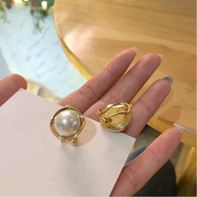 Anting Mutiara Elegan Persegi Geometris Simple lady korea