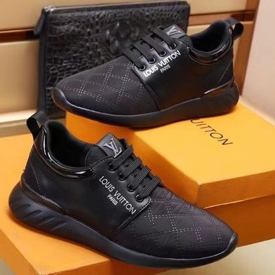 sepatu lv sneaker mirror quality lou is vuitton shoes men run away top Brand P1SHOES