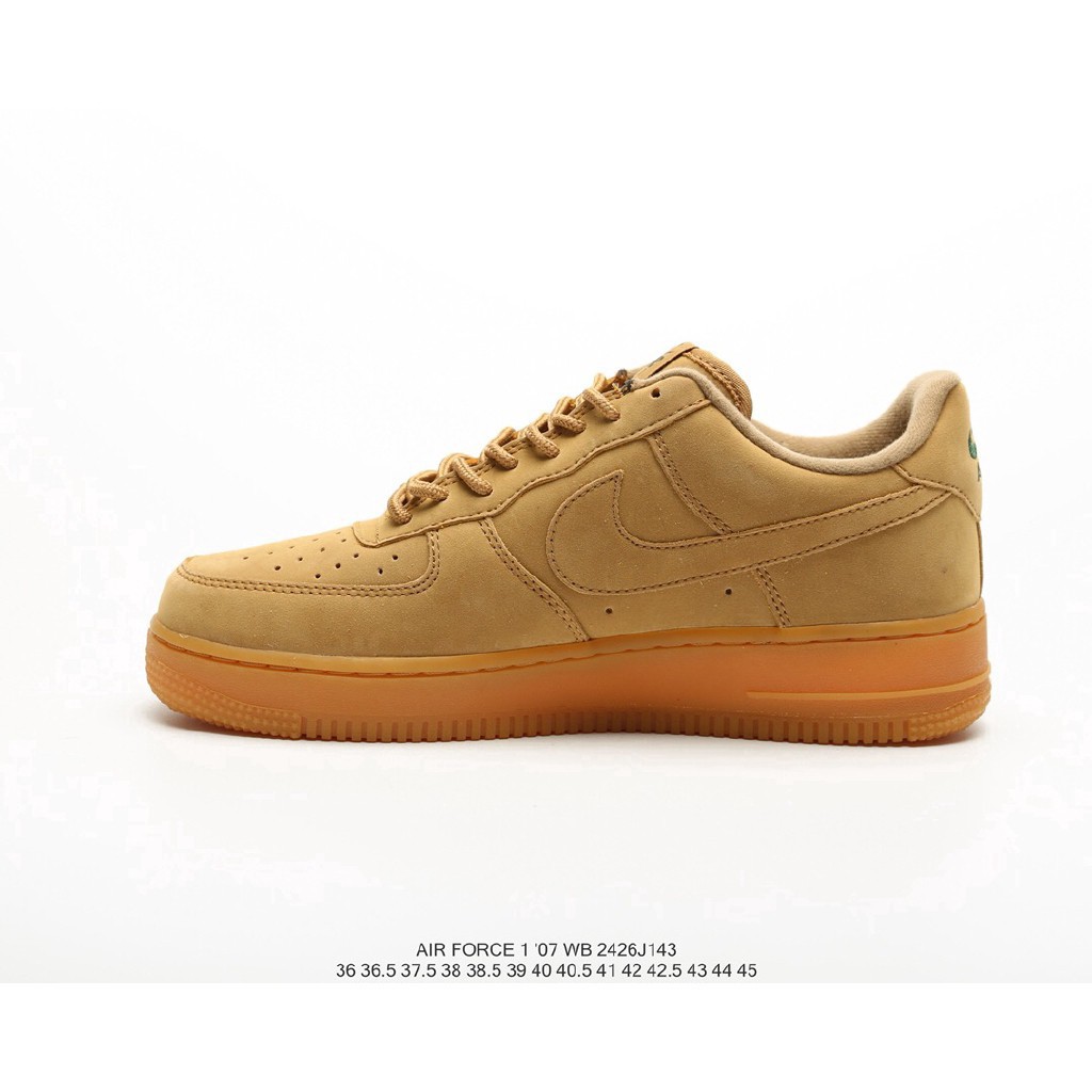 nike air force 1 07 42
