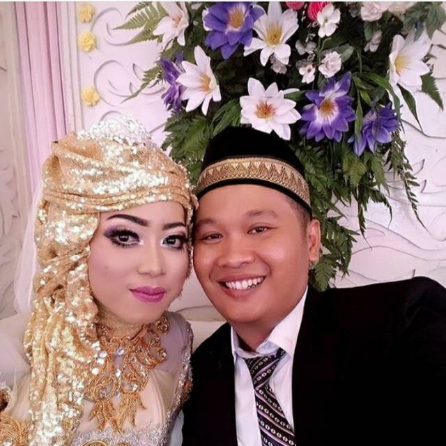 ade_sunarya02