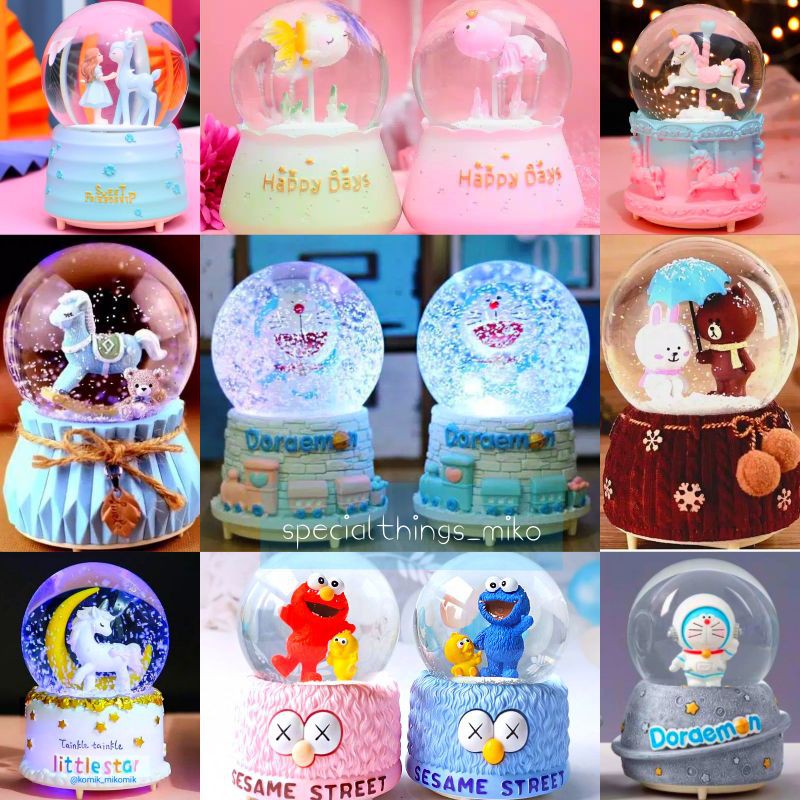 Kotak musik snowball pajangan lampu doraemon hellokitty unicorn mainan kado hadiah ulang tahun anak