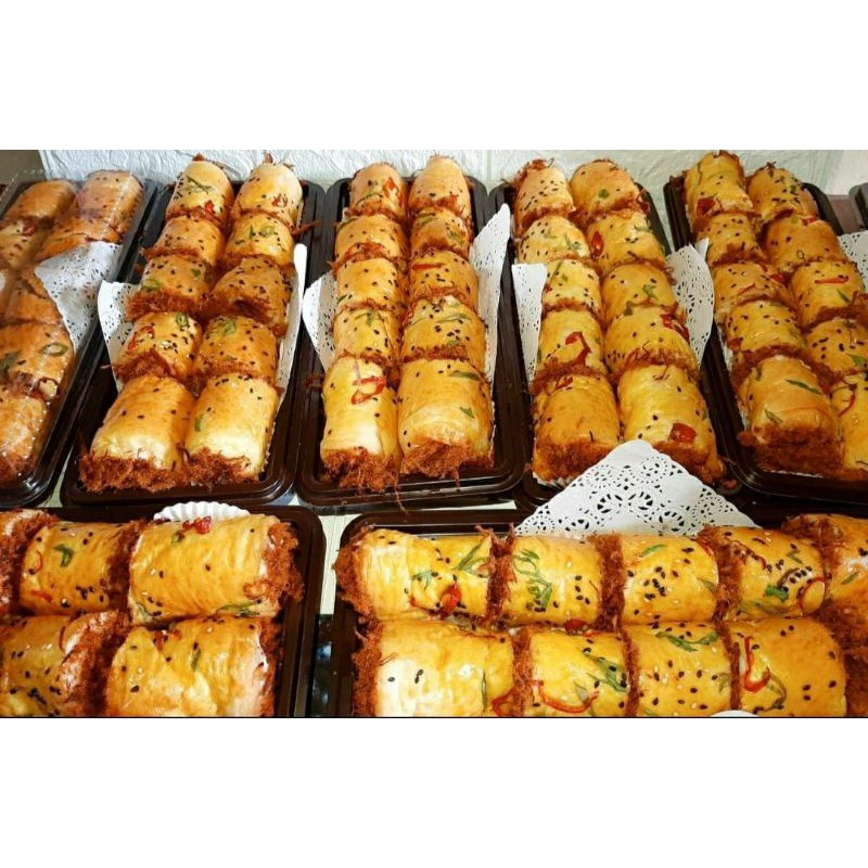 

ROTI ABON/ ROTI ABON GULUNG/SOLO FLOSS ROLL/ROTI/GULUNG/ABON/ABON SAPI/ABON GULUNG JOGJA