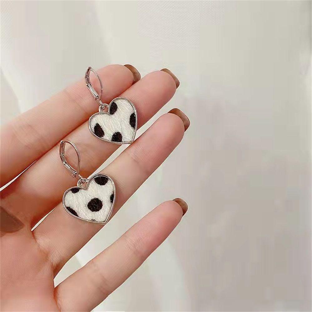 Nanas Anting Pesta Korea Cinta Hati Fashion Wanita Gadis Leopard Hoop Earring