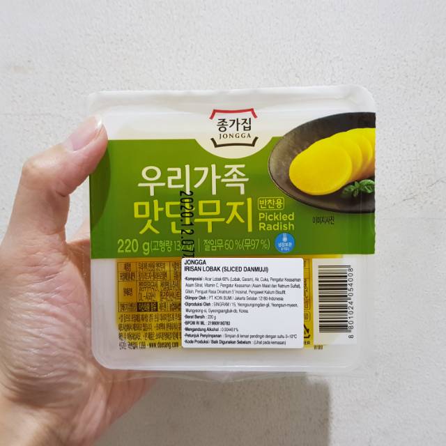 

Jongga Pickled Radish/ Danmuji 400gr - Lobak kuning Korea