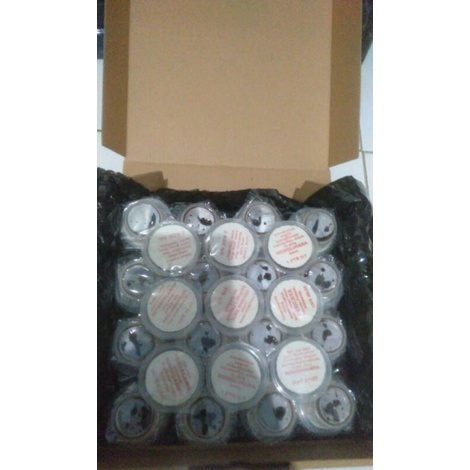 

Anggur Perjamuan kudus (Baca deskripsi)