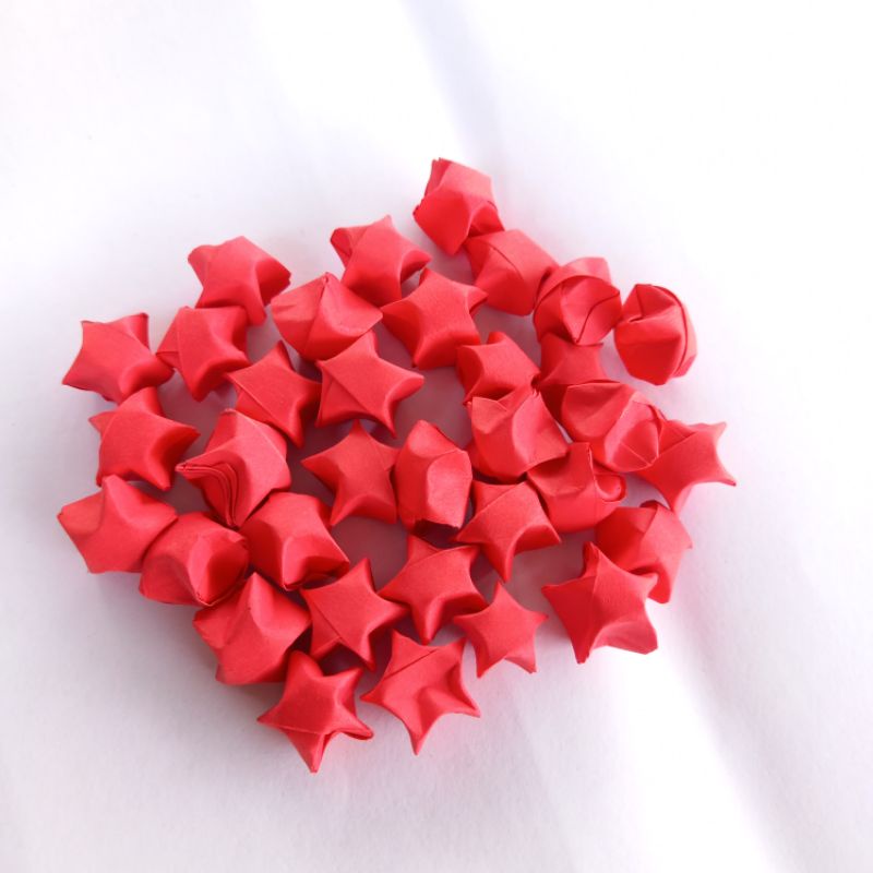 

origami Bintang - lucky star- kertas lipat bintang isi 100 biji warna MERAH