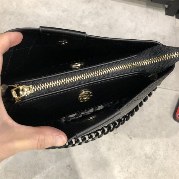 GI 8460 RISCE TAS SELEMPANG IMPORT WANITA CEWEK PEREMPUAN JAKARTA BATAM JT CR 7362 LT 1202 EL 5434