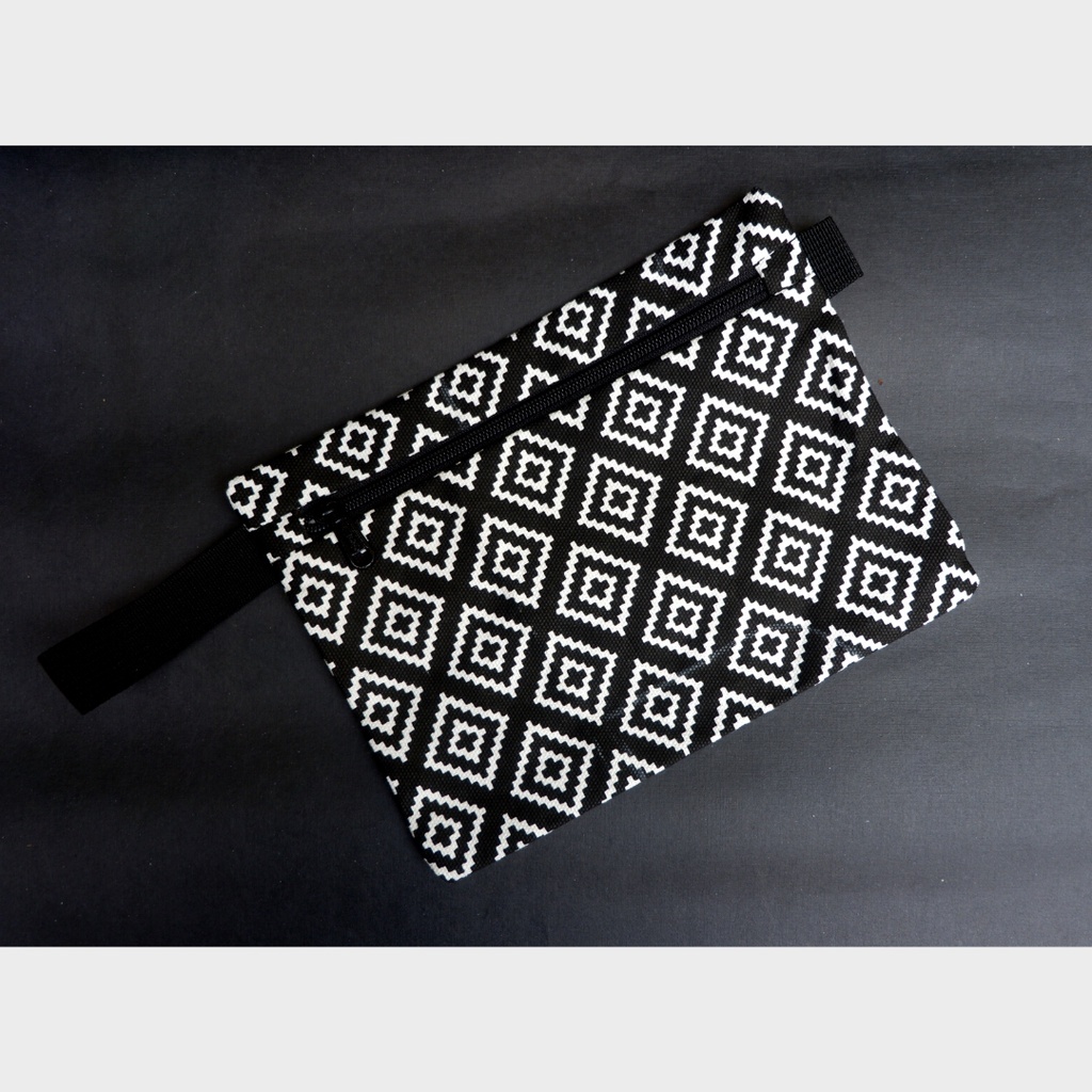 TBLZ – Clutch / Pouch Souvenir Custom | Tas Souvenir Elegan untuk Pernikahan, Kantor, Toko Emas | Bi